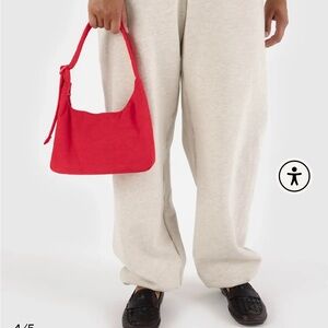 BAGGU Mini Nylon Shoulder Bag in Candy Apple Red